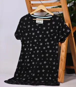 Black Stars Tshirt by Love to dream