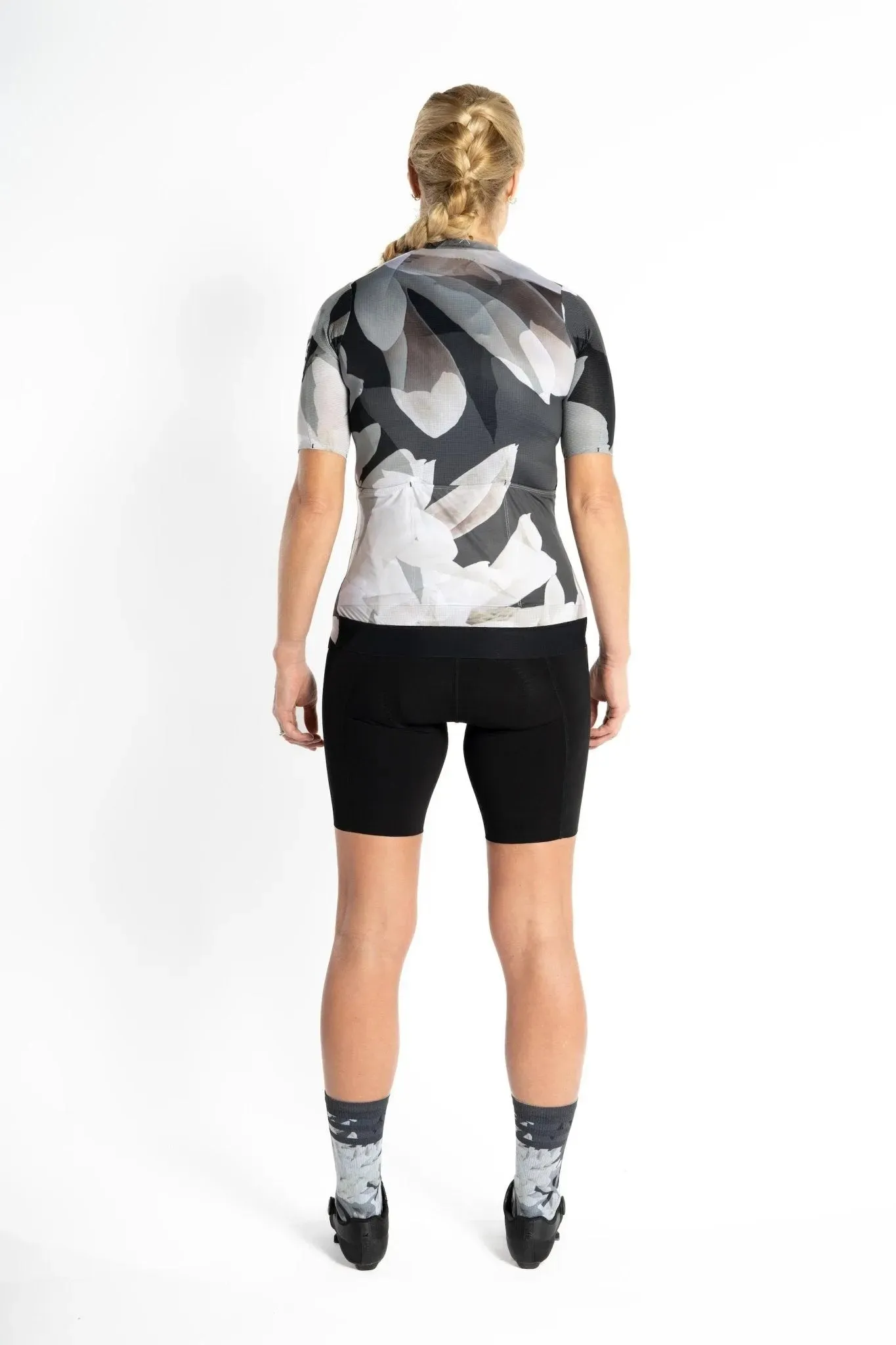 Elevated Cycling Jersey - Magnolia