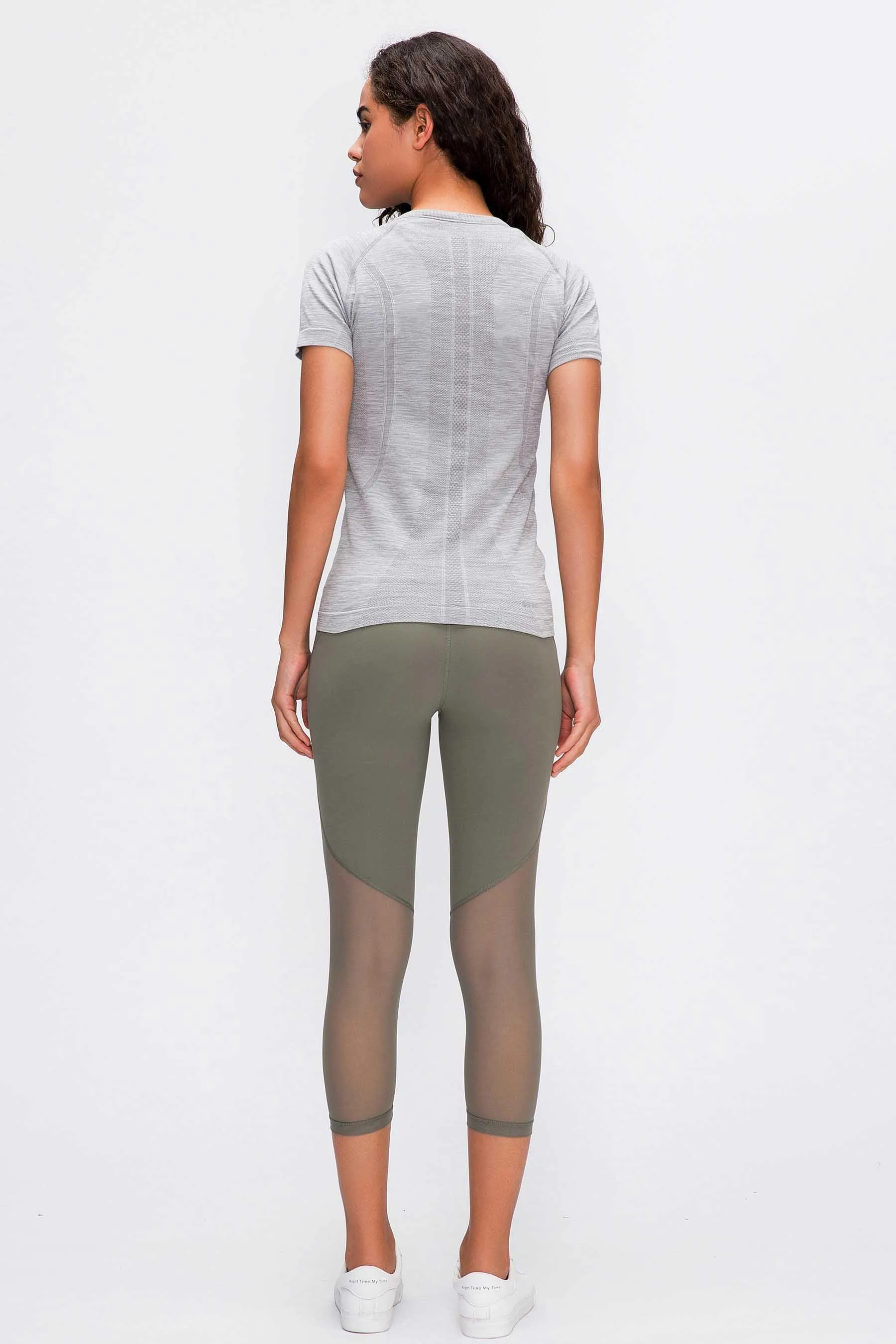 Seamless Short Sleeve