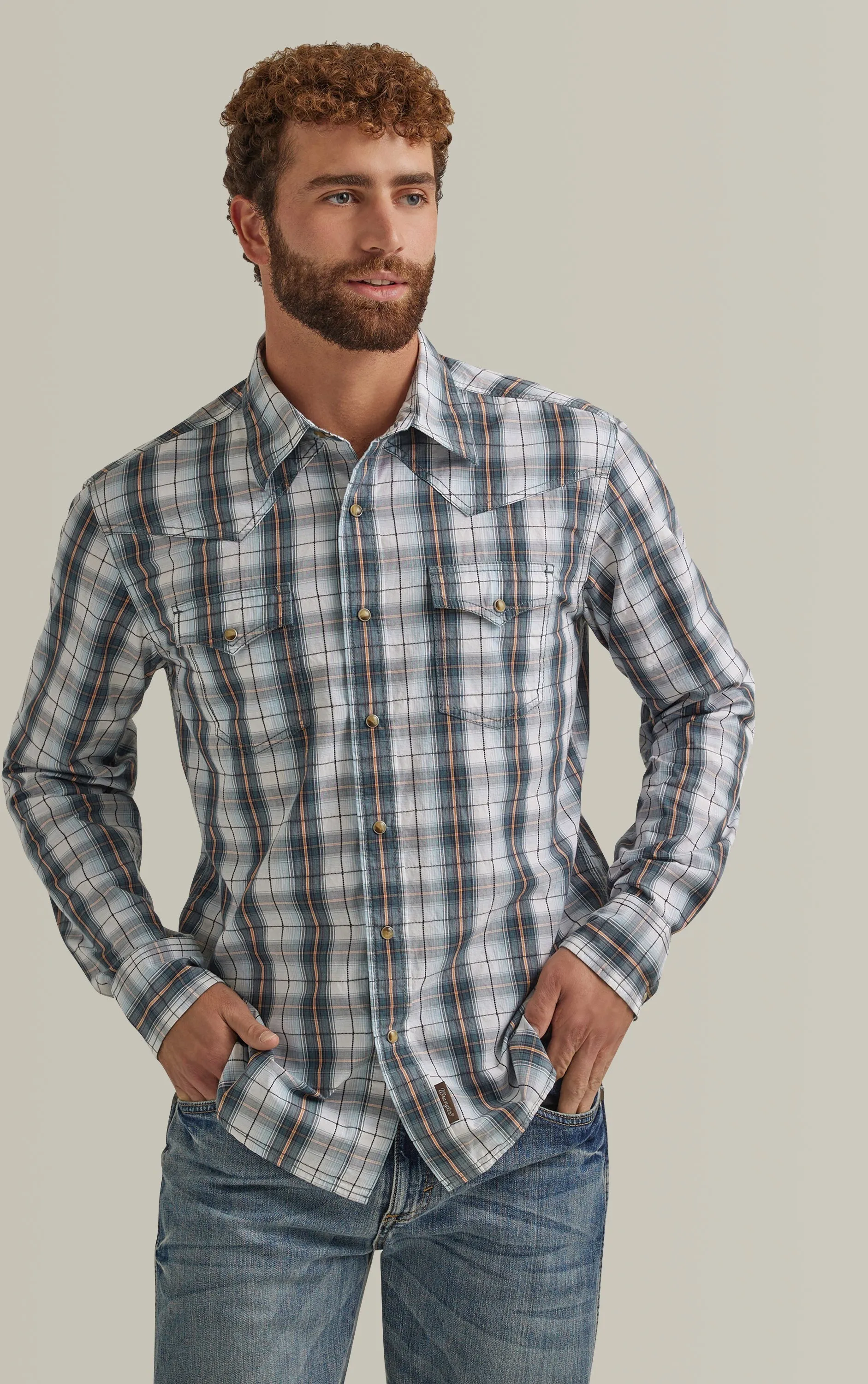 Wrangler Men's Stormy Grey Plaid Retro Premium Long Sleeve Snap Shirt